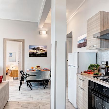 Giggino'S Flat - Live Like A Local Apartment Наполи Екстериор снимка