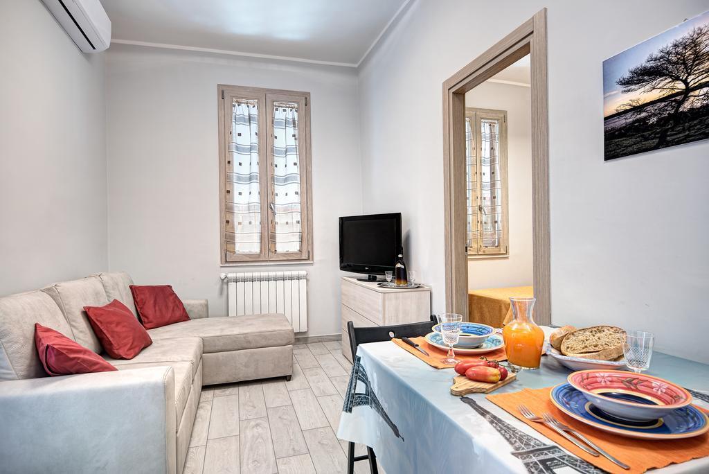 Giggino'S Flat - Live Like A Local Apartment Наполи Екстериор снимка